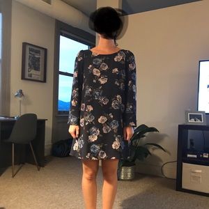 Navy, floral print, shift dress